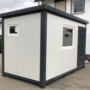 Contenedor oficina 4x2,20 m con baño integrado